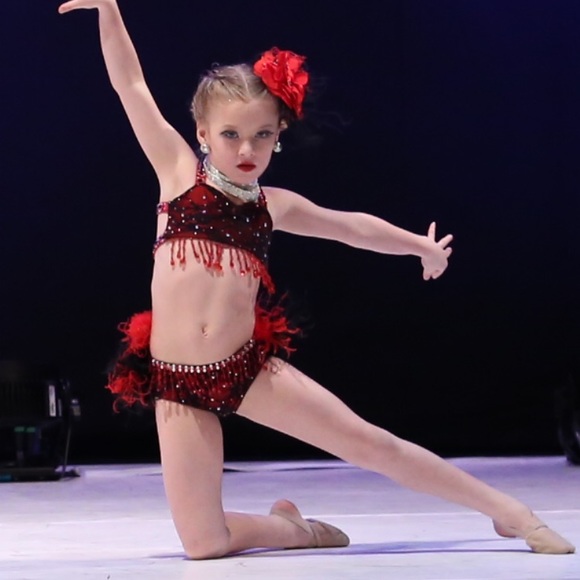 Costume Res - Picture 4 of 5